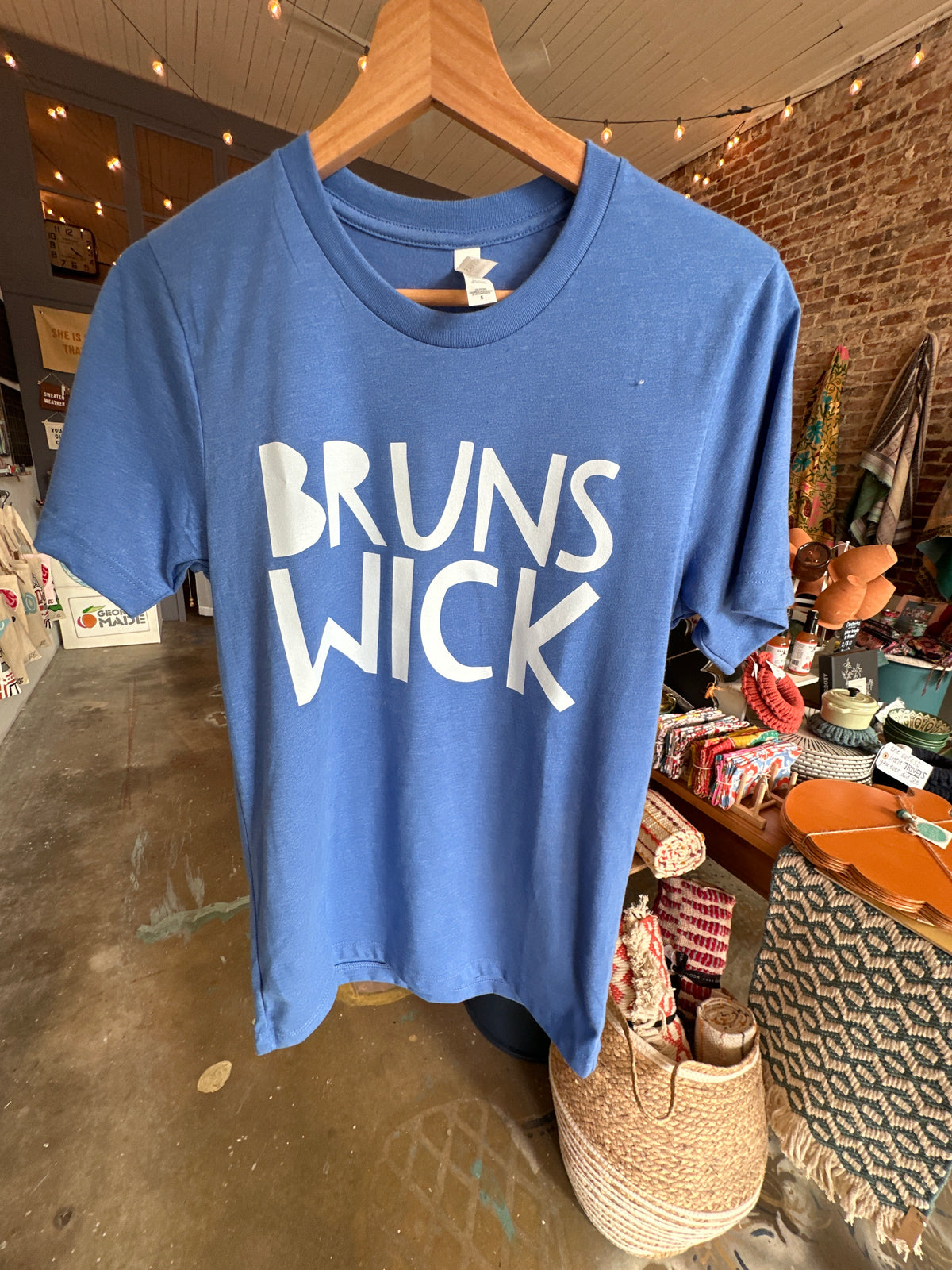 Short Sleeve T-Shirt: BRUNSWICK, Blue