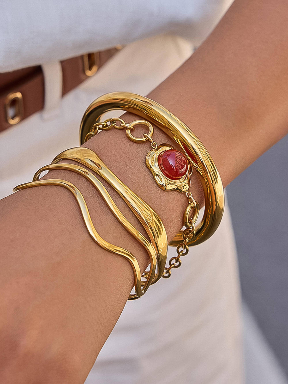 18K Gold Non-Tarnish Classic Cuff Bangle