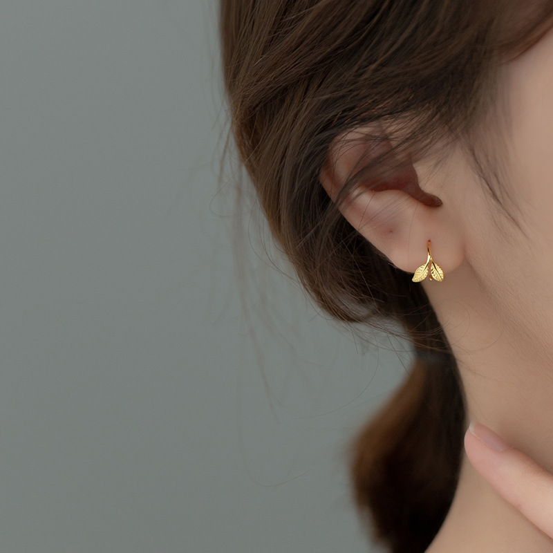 Tiny Leaf Branch Hook Hoop Earrings in 925 Sterling Silver: Gold