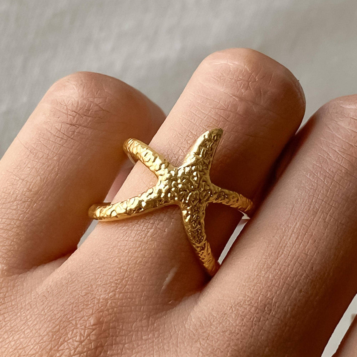 18K Gold Non-Tarnish Starfish Wrap Open Ring: Yellow Gold