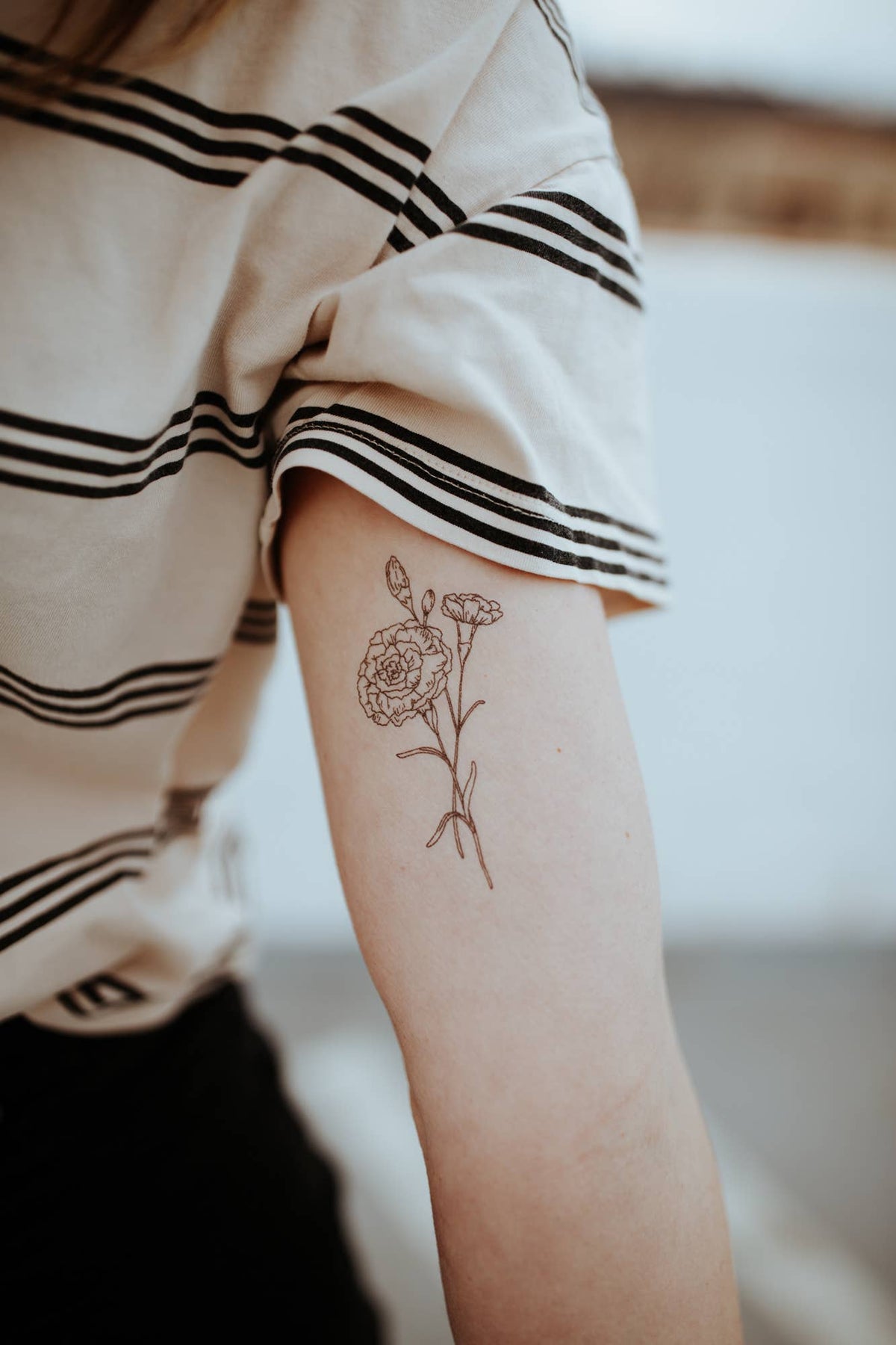 Saint &amp; Company - January Birth Flower - Carnation Temporary Tattoos