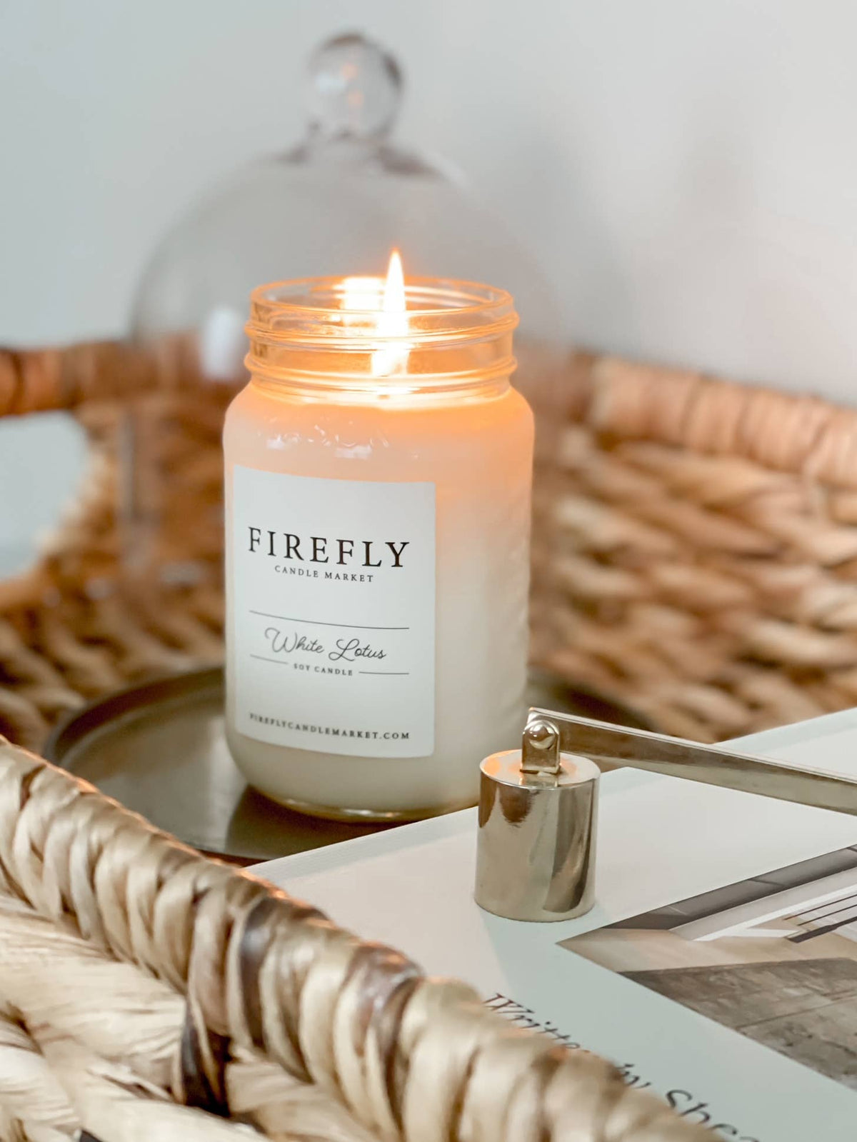 Firefly Candle Market - White Lotus: Large Candle