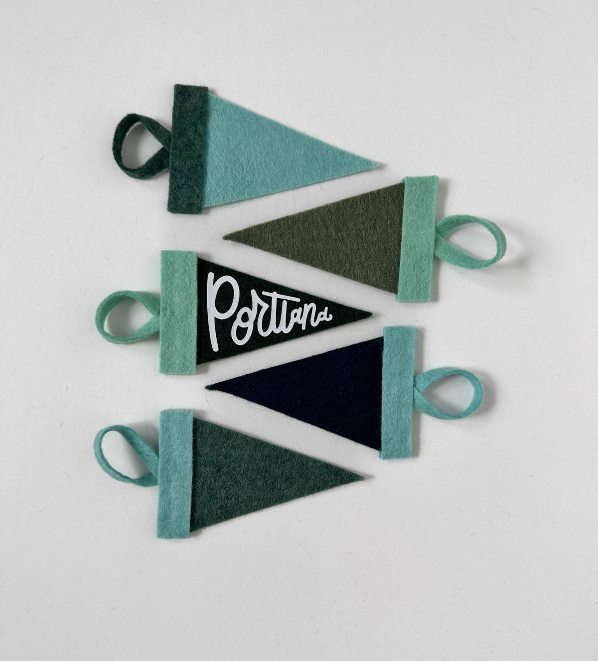 Magnet Pennant