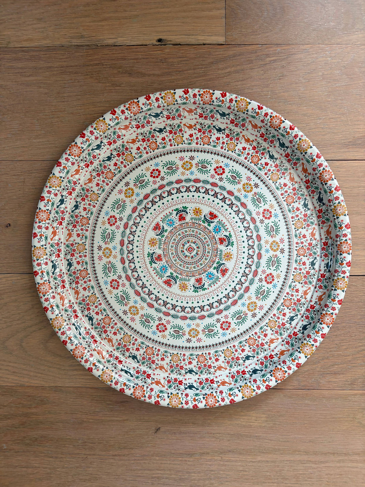Ece Design Round Metal Serving Tray