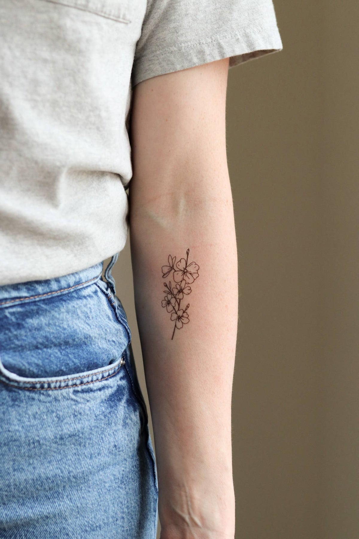 Saint &amp; Company - March Birth Flower - Cherry Blossom Temporary Tattoos