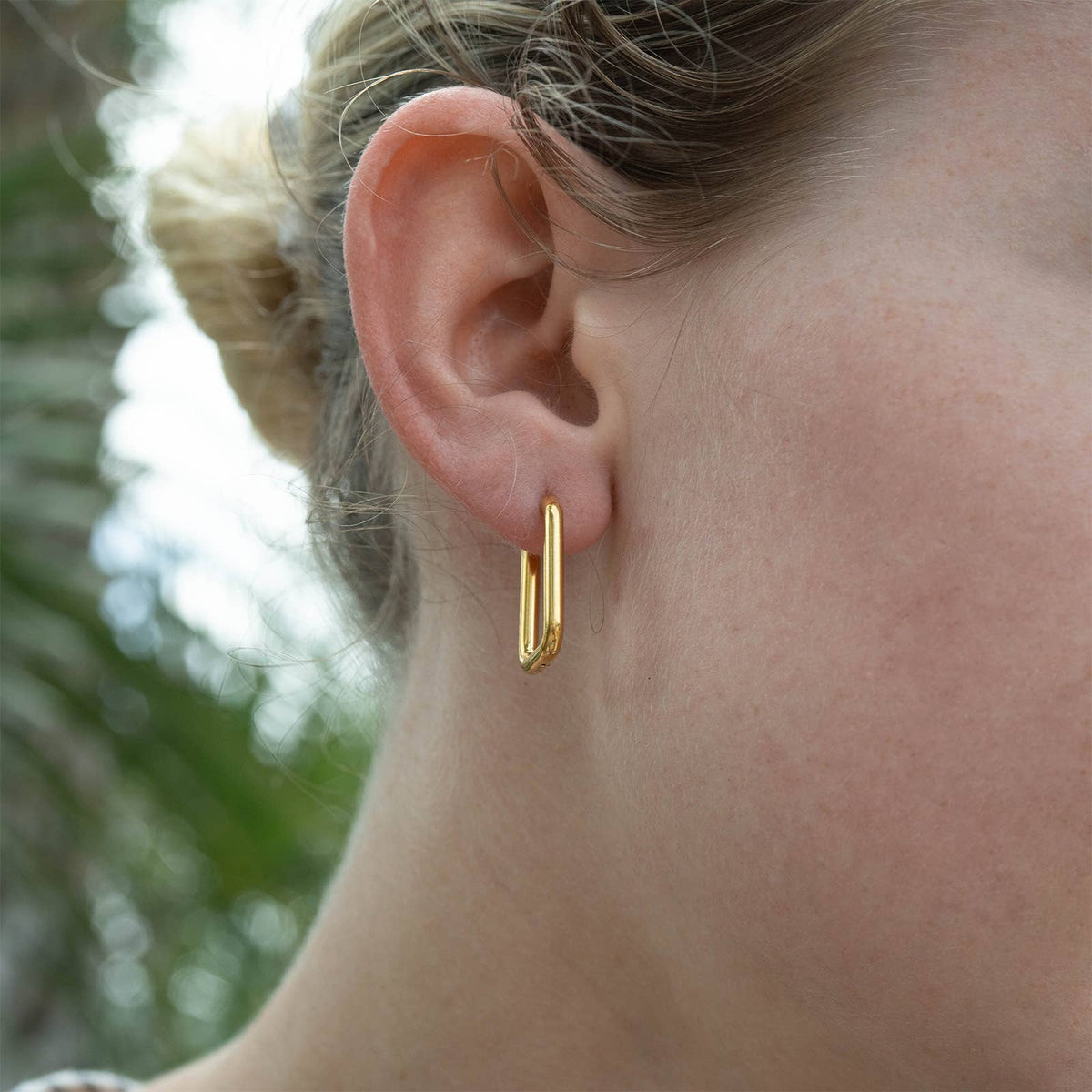 18K Gold PVD Rounded Rectangle Everyday Huggie Earrings: Stainless