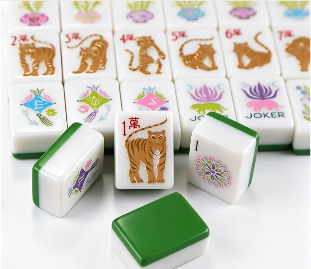 Moon Tiger Mahjong Kit