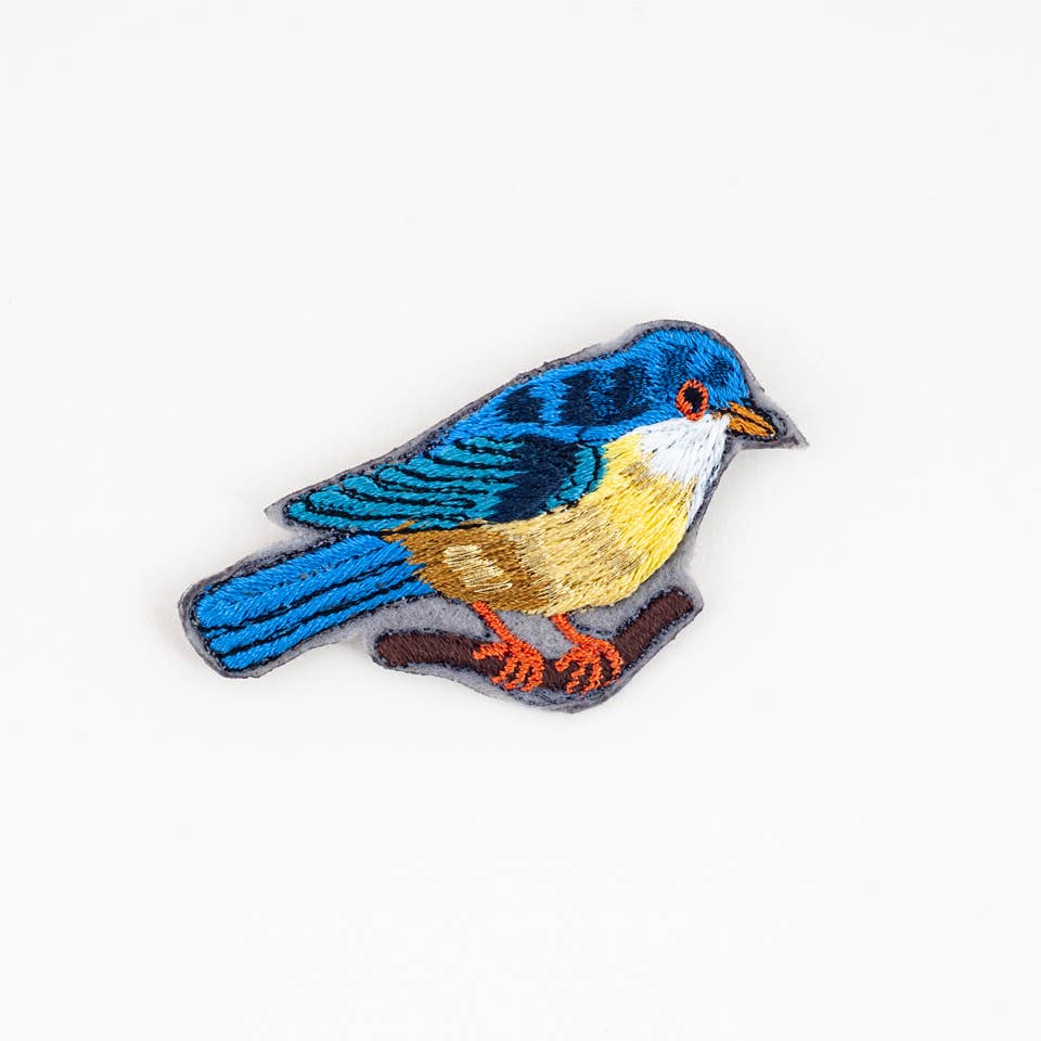 Hand Embroidered Pins: Sitting Bird