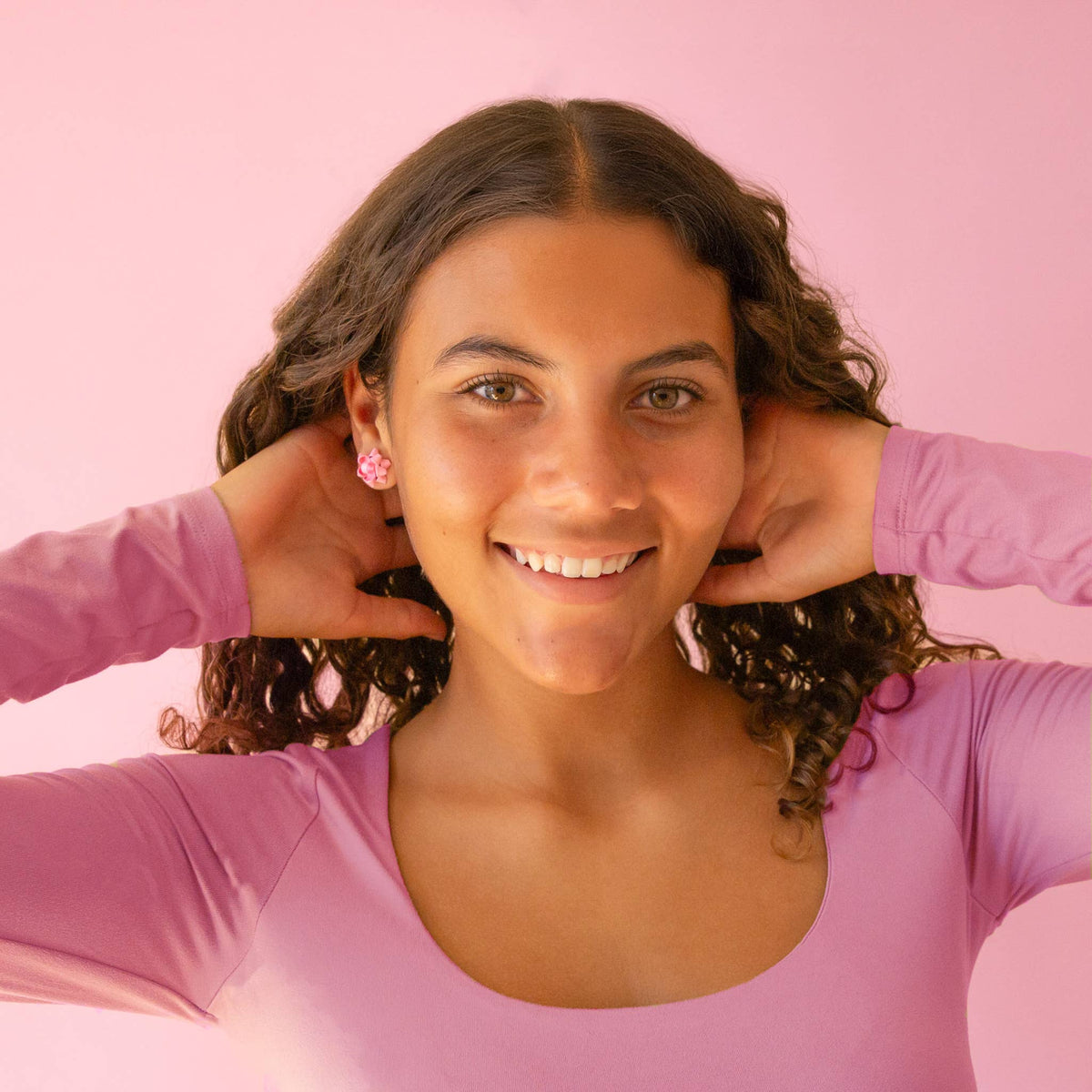 Sunshine Studios - Holiday Bow Earrings | Single | Pink