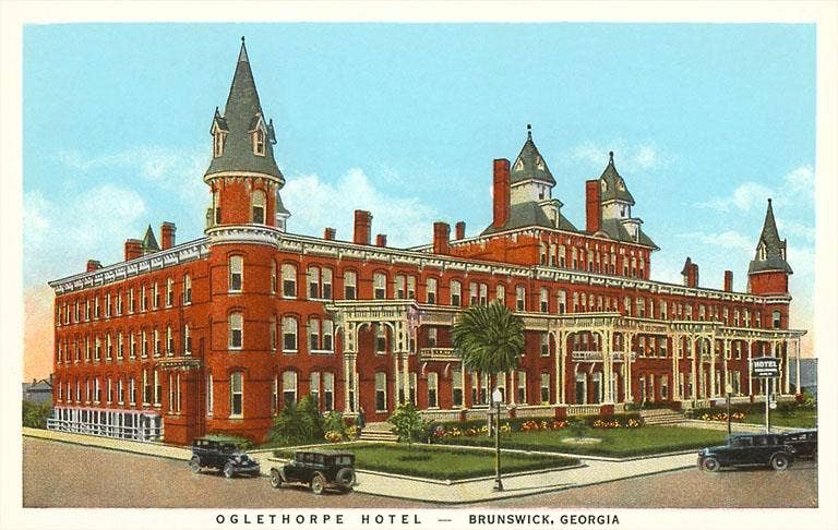 Postcard: Oglethorpe Hotel, Brunswick