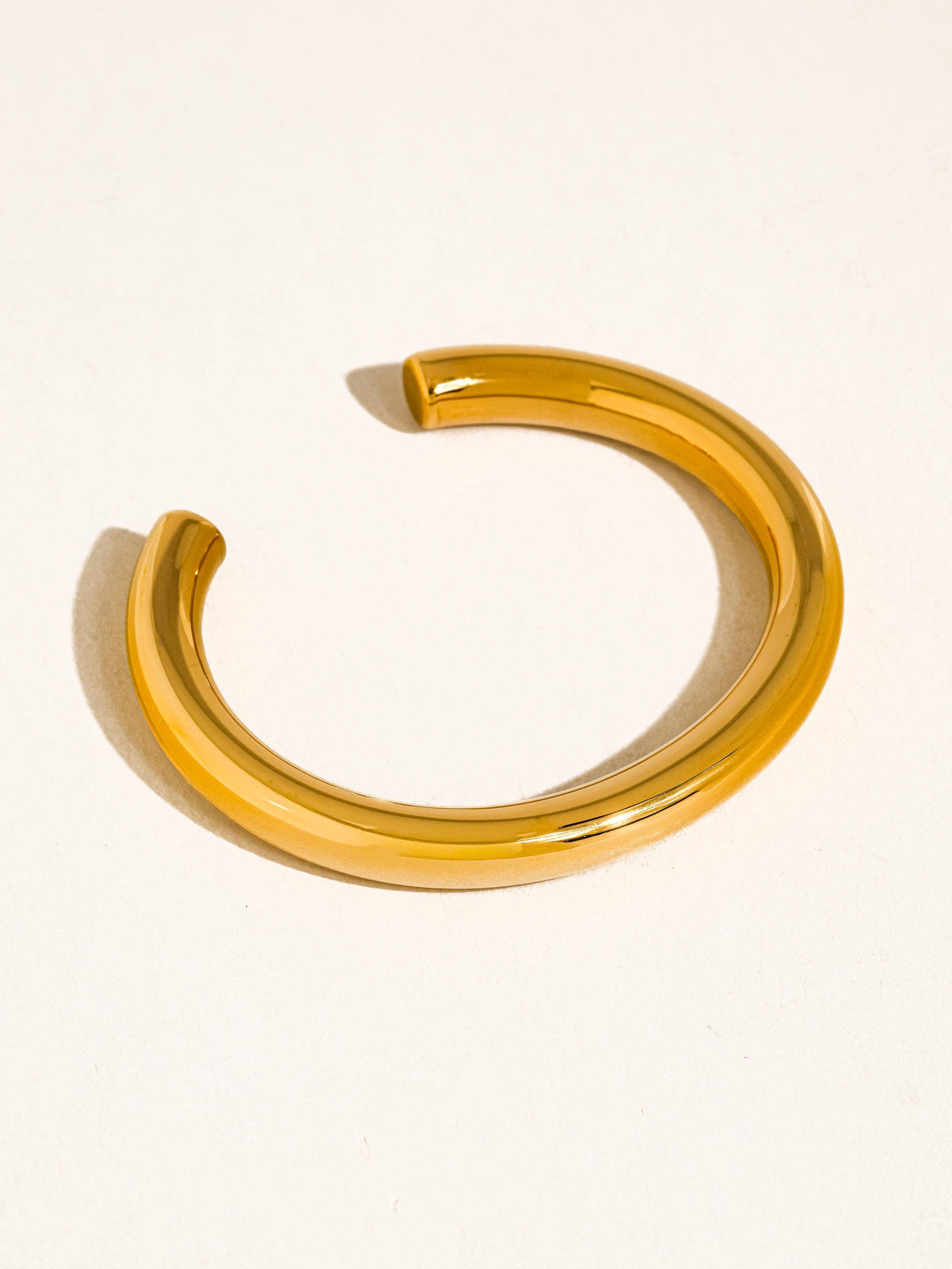 18K Gold Non-Tarnish Classic Cuff Bangle