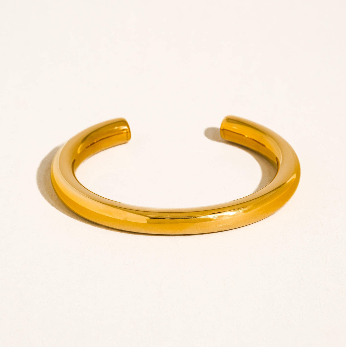 18K Gold Non-Tarnish Classic Cuff Bangle