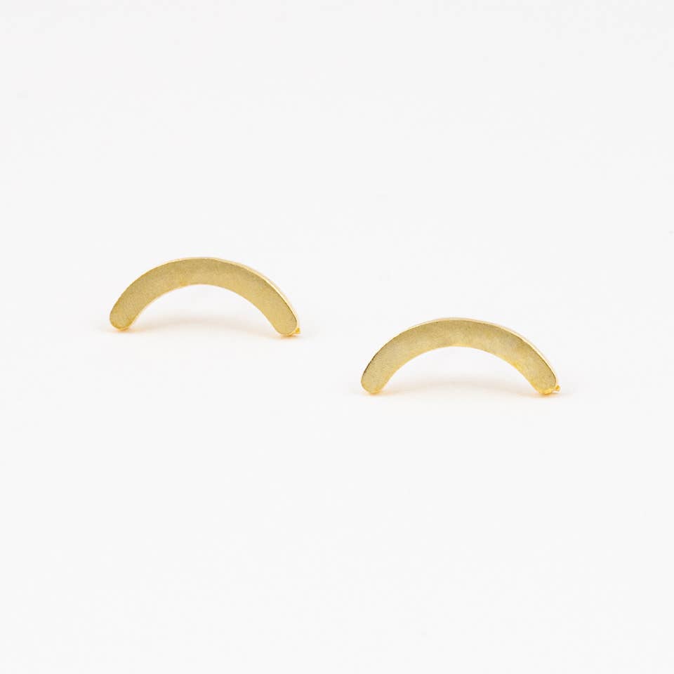 Arch Stud Earrings