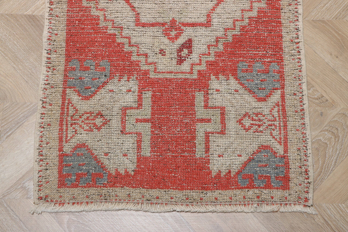Turkish Vintage Antique Oushak Wool Rug 2x3 ft