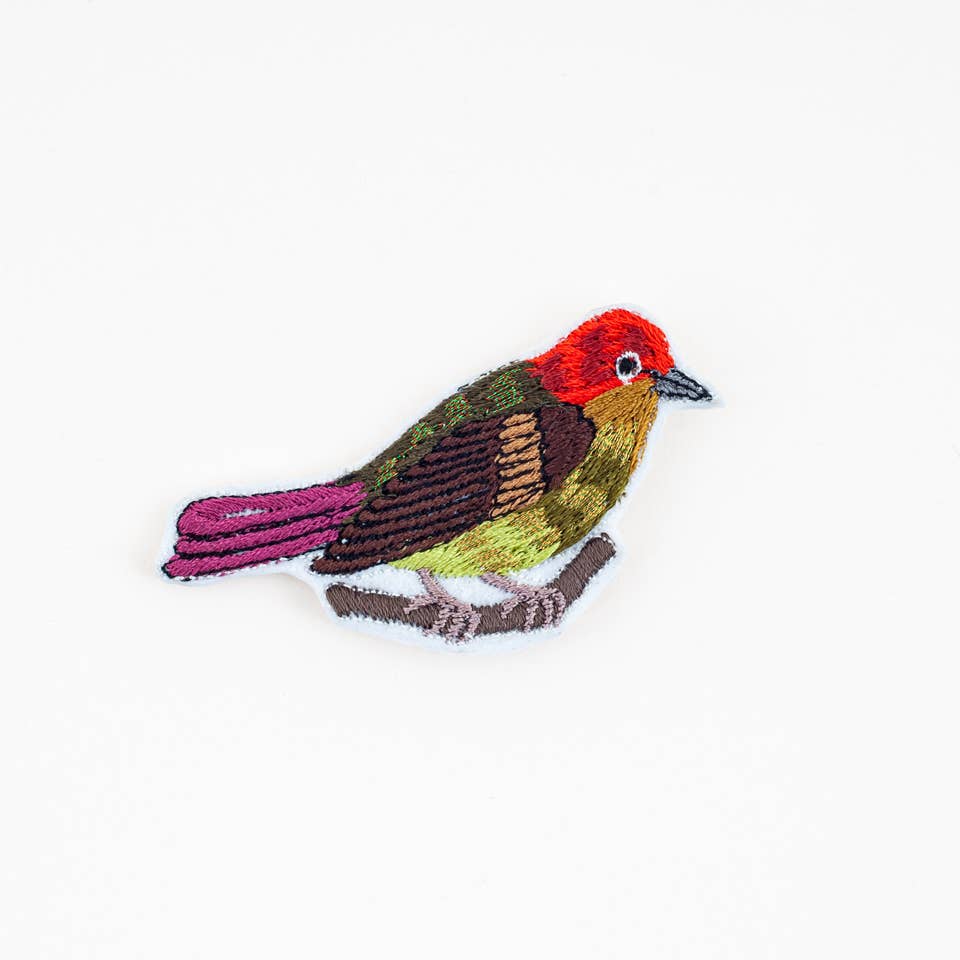 Hand Embroidered Pins: Sitting Bird