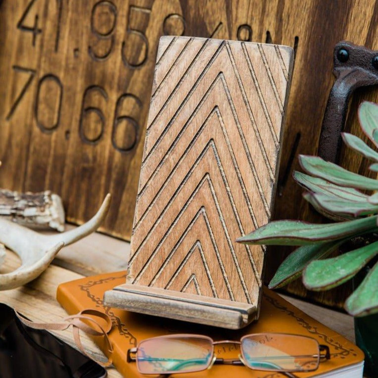 engraved wooden smart phone stand grace graffiti