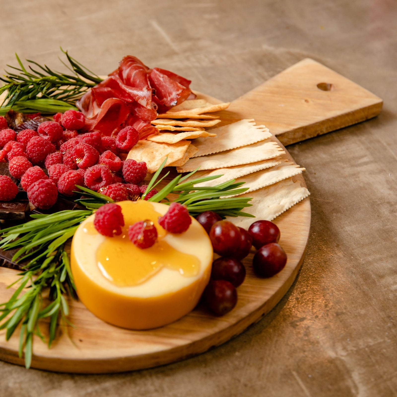 Round Charcuterie Bread Board | Grace Graffiti