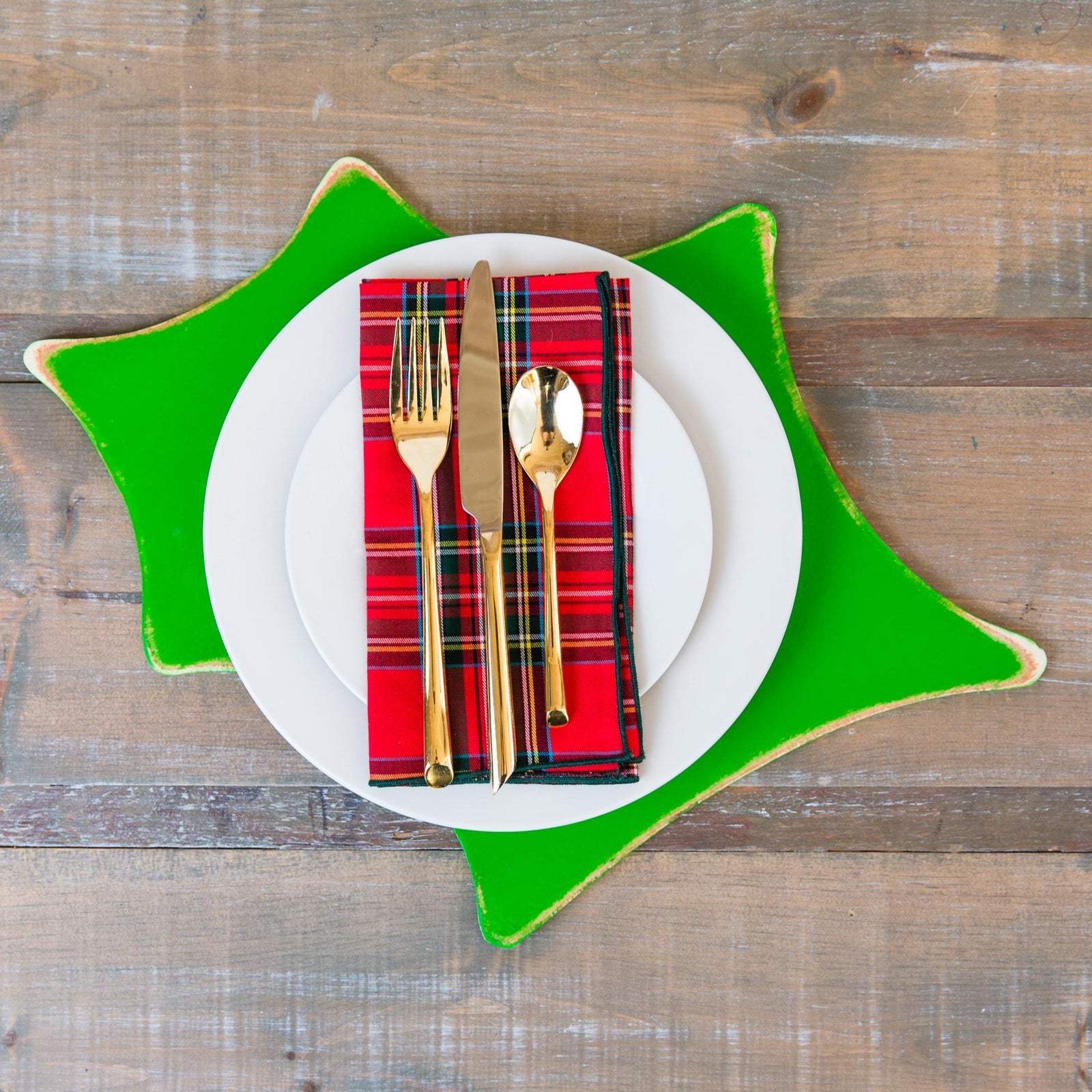 holly placemats  grace graffiti