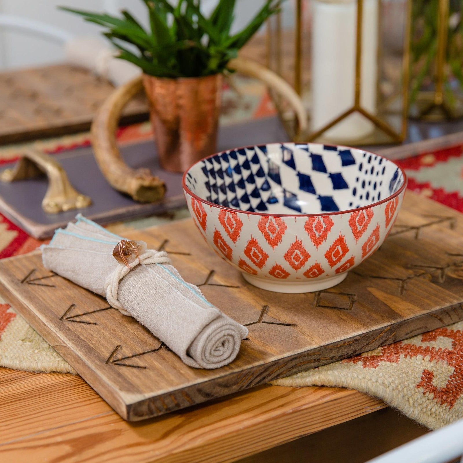 engraved arrow wooden board grace graffiti