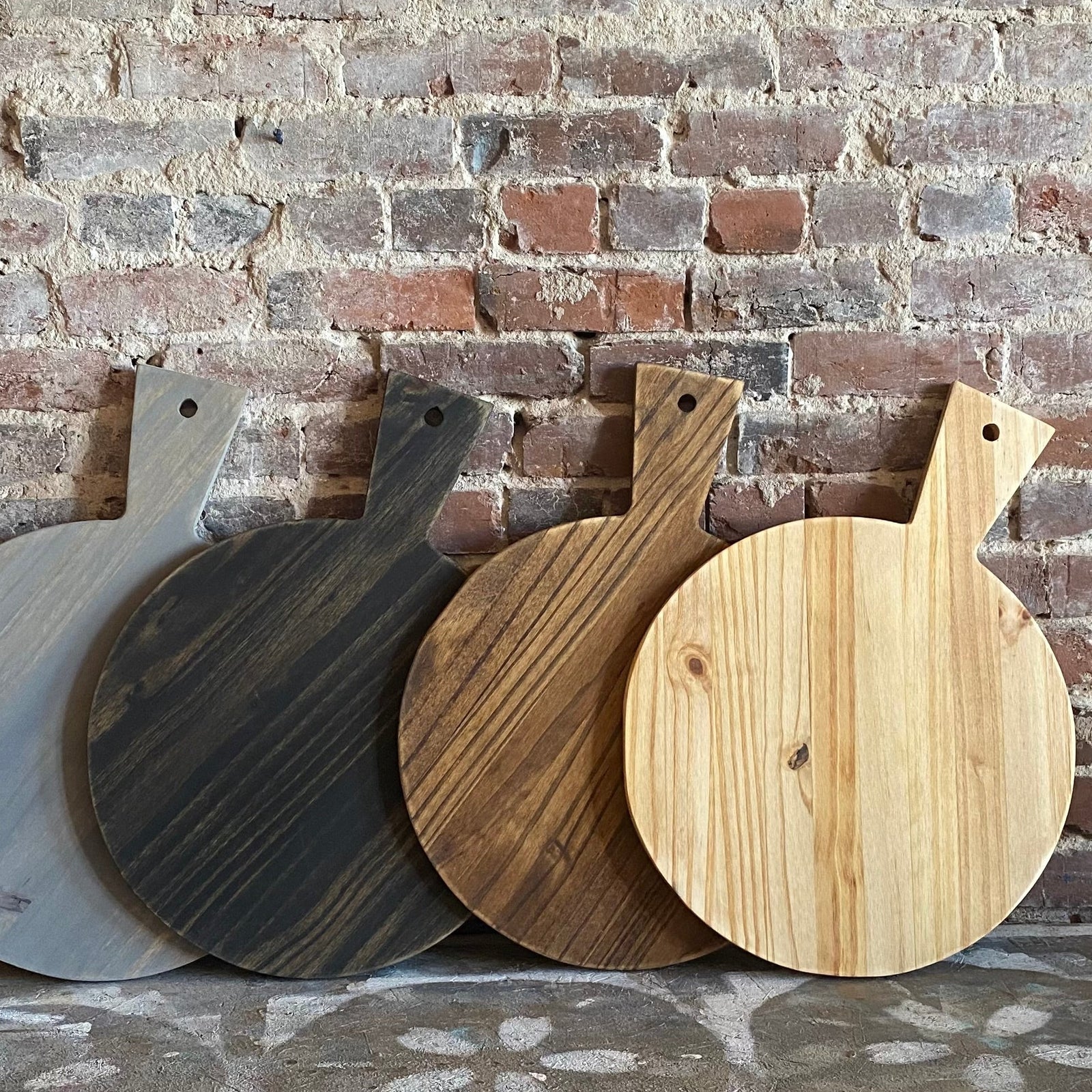 black stain charcuterie board | grace graffiti