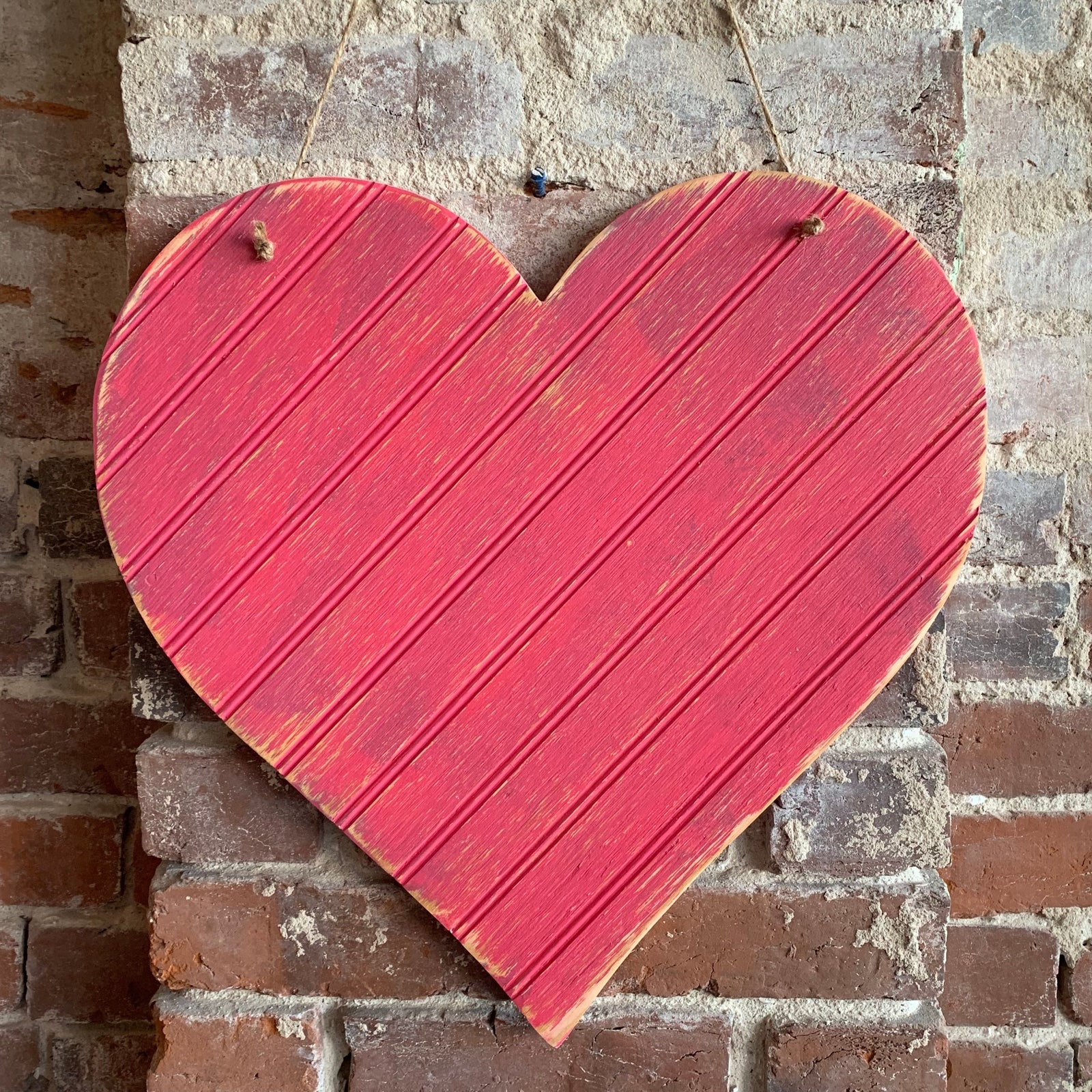 wooden valentines day heart hanger | grace graffiti
