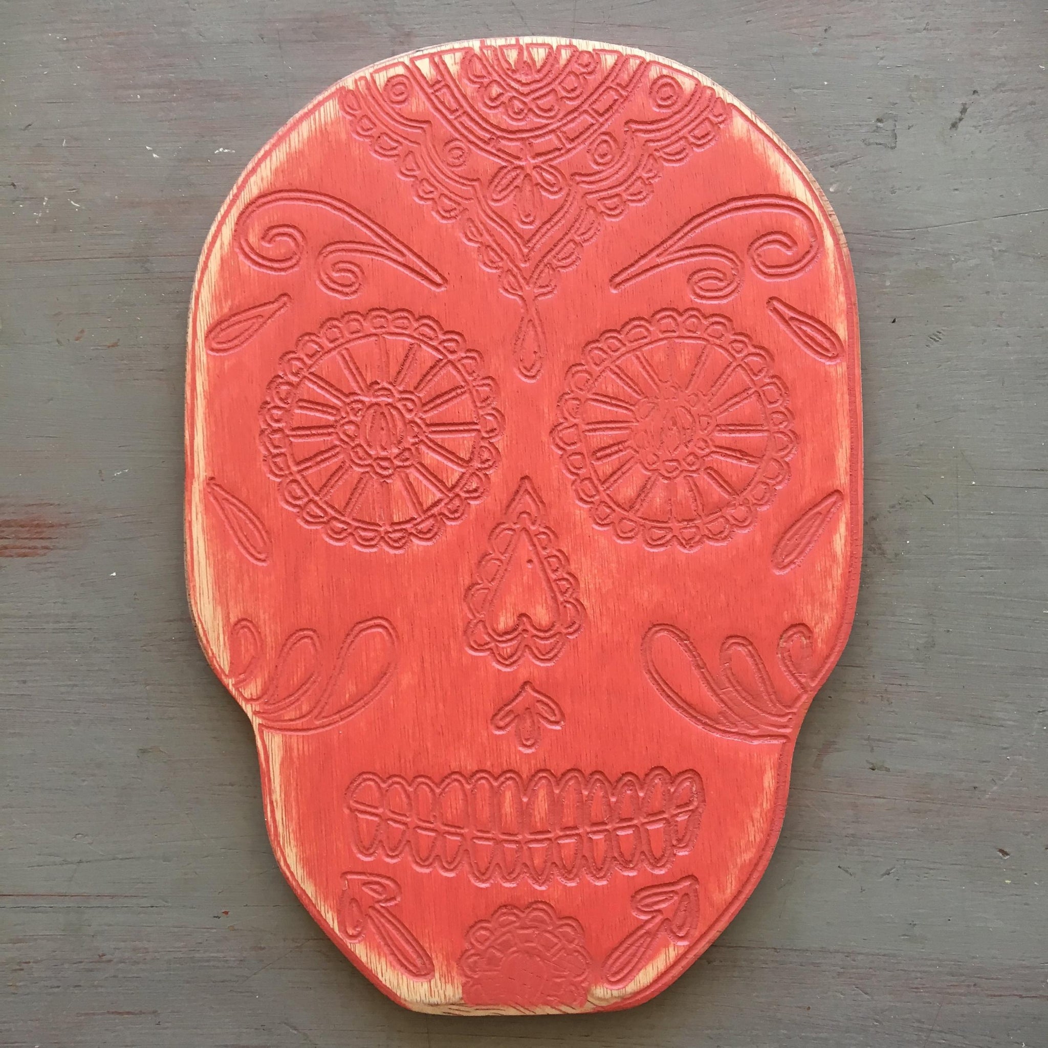 Sugar Skull Wall Mounted Bottle Opener – Day Of The Dead Decor, White (Big Mouth Toys)
